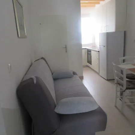 Vanesa Apartamento *